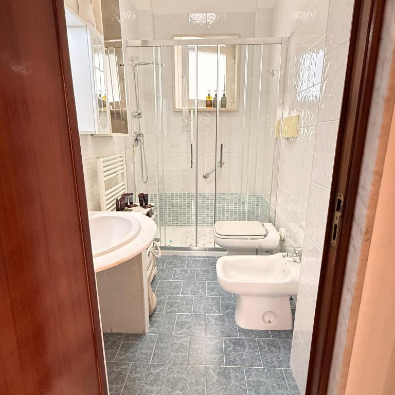 Dimora Italia - Appartamento con 2 Camere da Letto - 14