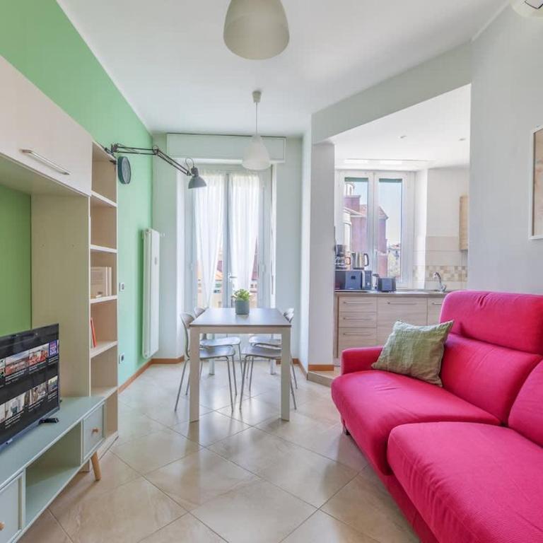 Urban Harmony - Balcony & 8 min to Metro - Appartamento con 2 Camere da Letto - 1