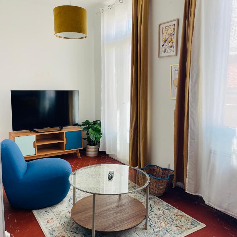Sanary 1 min port et plage - Terrasse, Clim et parking - 4pax - Apartamento de 1 dormitorio - 5