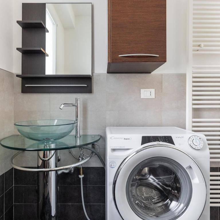 Quiet Modern Flat near City Center - Pasubio 84 - Appartamento con 1 Camera da Letto - 3