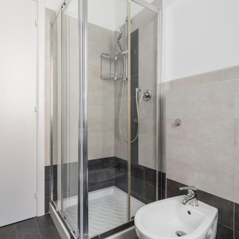 Quiet Modern Flat near City Center - Pasubio 84 - Appartamento con 1 Camera da Letto - 10