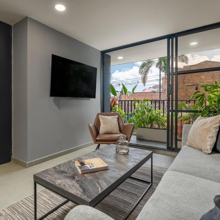 Park 38 - Two-Bedroom Apartment - 15
