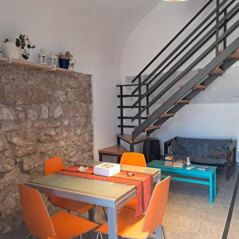 Casa borgo Monserrato - Casa con 1 Camera da Letto - 3