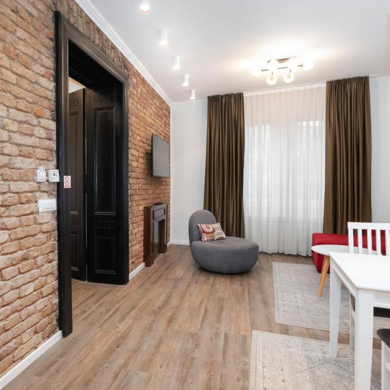 Sarajevo History Apartments - Authentic Heritage Stay - Apartman sa 2 Spavaće Sobe - 1