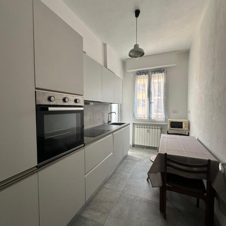 Old tram stop 17 - Family apartment - Città Studi - M1 M2 - Appartamento con 2 Camere da Letto - 4