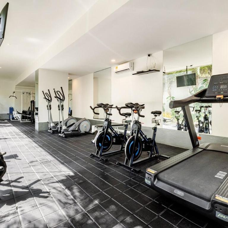 3 bedroom oceanfront apartment, fully renovated - Three-Bedroom Apartment - 36