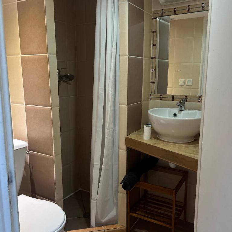 La Tiny House Narbonne - Proche Les Grands Buffets - One-Bedroom House - 29