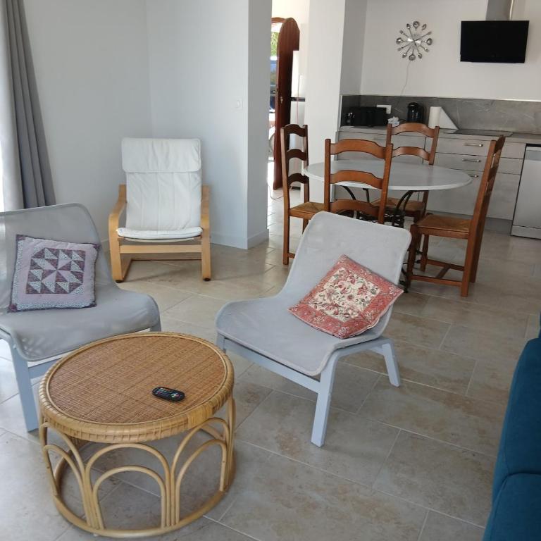 quiet independent Villa - Villa Deluxe - 1