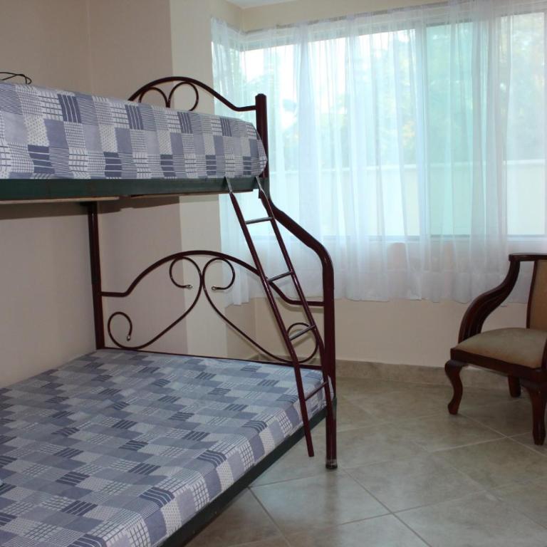 Departamento equipado para 5 personas - Apartamento de 2 dormitorios con terraza - 5