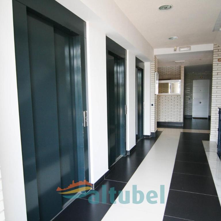 Edificio Playa Norte - Apartamento de 2 dormitorios - 9