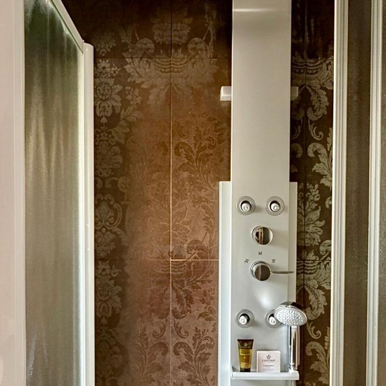 Spa Suite - Appartamento con 2 Camere da Letto - 7