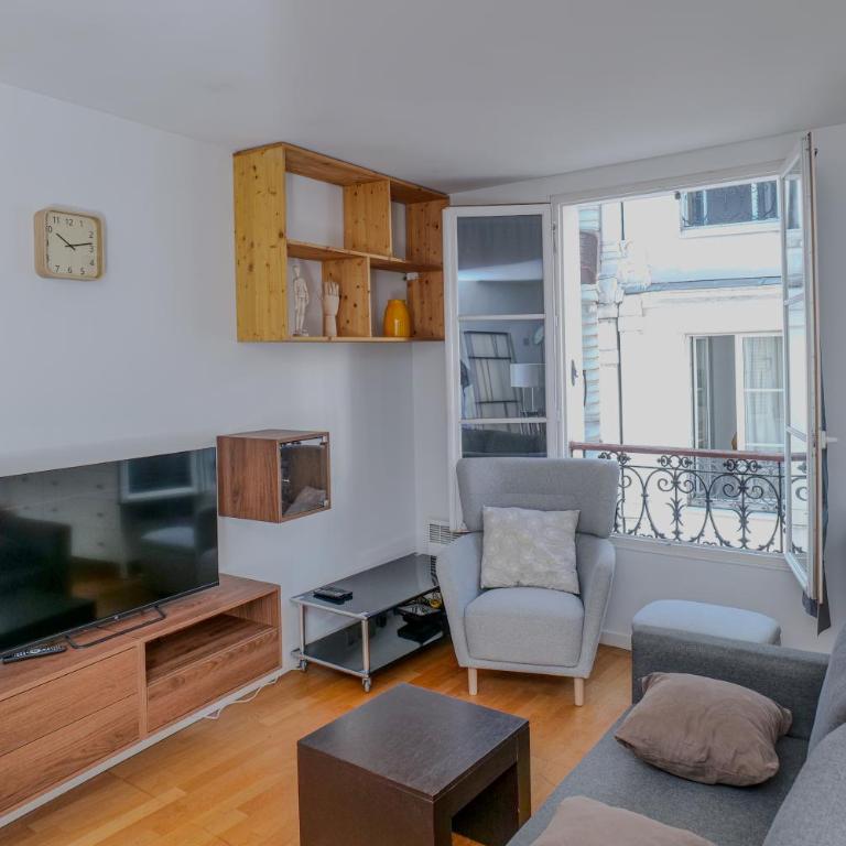 Magnificent Apartment in the Best Central Location of Paris 1 Minute Walk to Train Station - Appartement 1 Chambre - 20