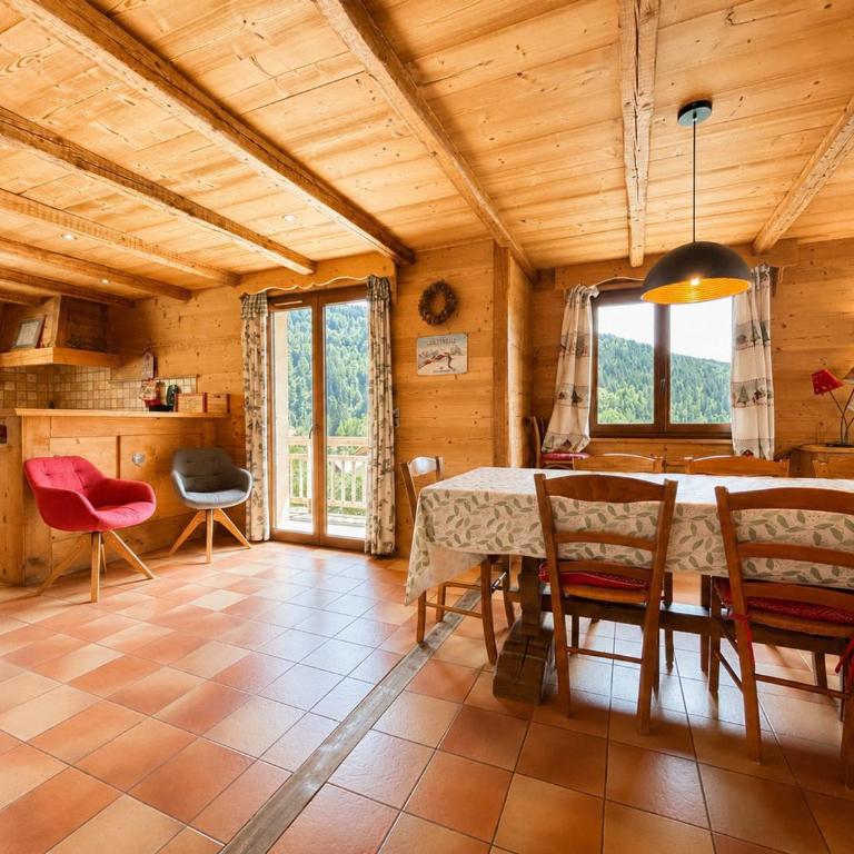 Chalet familial à Flumet, 8 pers, balcons et jardin - FR-1-505-225 - Chalet - 7