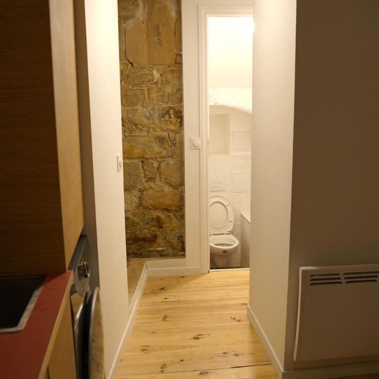 MyPeacefulParisHome - Family Room with Private Bathroom - 18