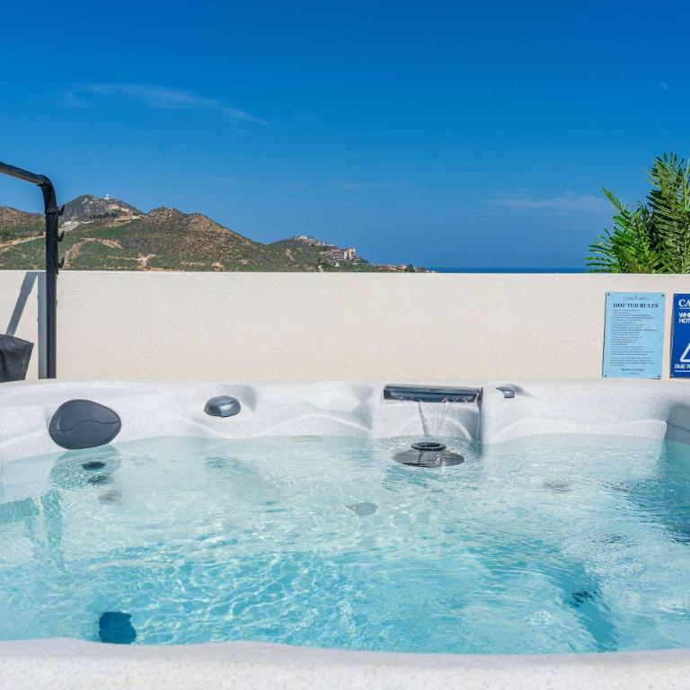Luxury House with Ocean View - Ferienhaus - 15