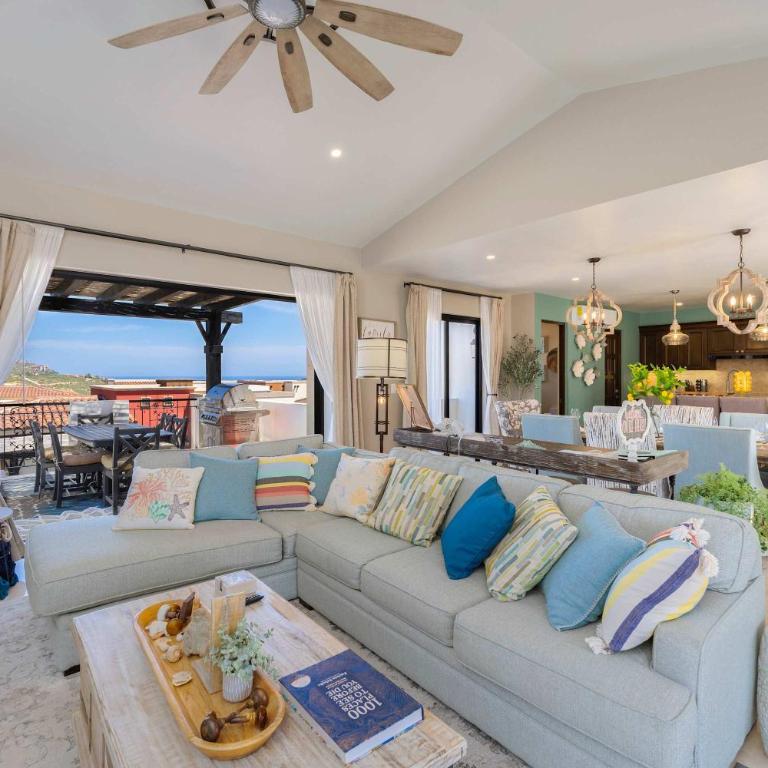 Luxury House with Ocean View - Ferienhaus - 1