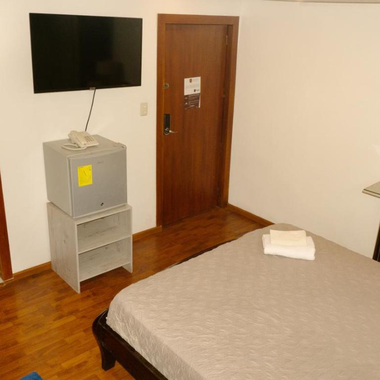 Sanchez Aqua Lounge Hotel by Chat Noir - Deluxe Double or Twin Room - 8