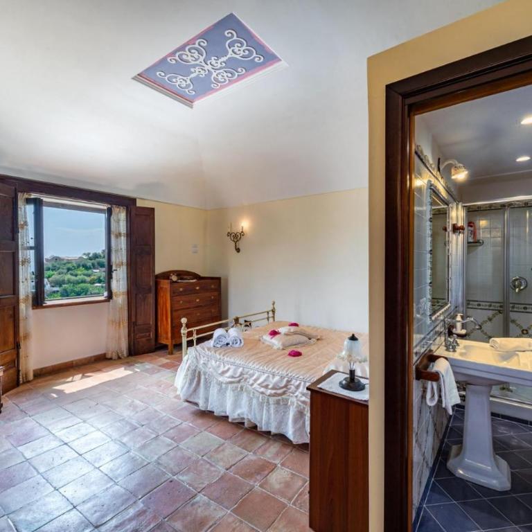 Historic Relais Santa Lucia - Villa con Vista Mare - 8