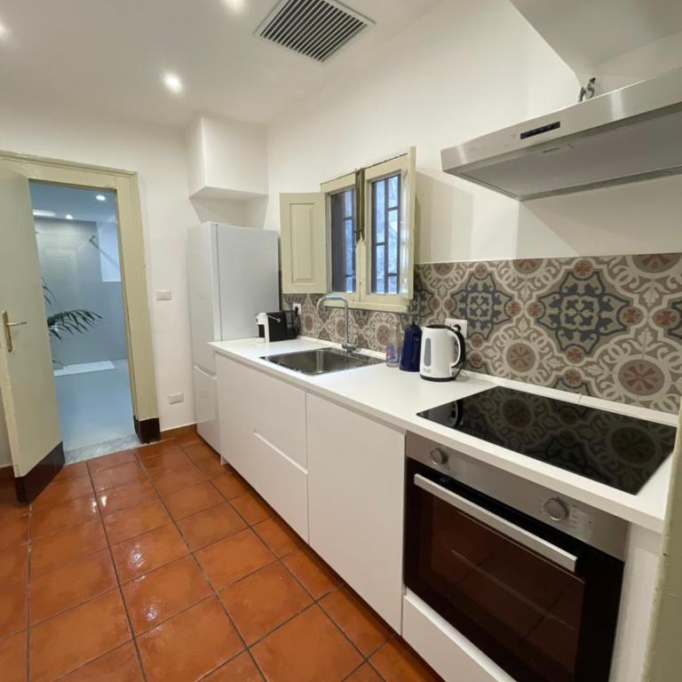Fil's House - Two-Bedroom Apartment - 10