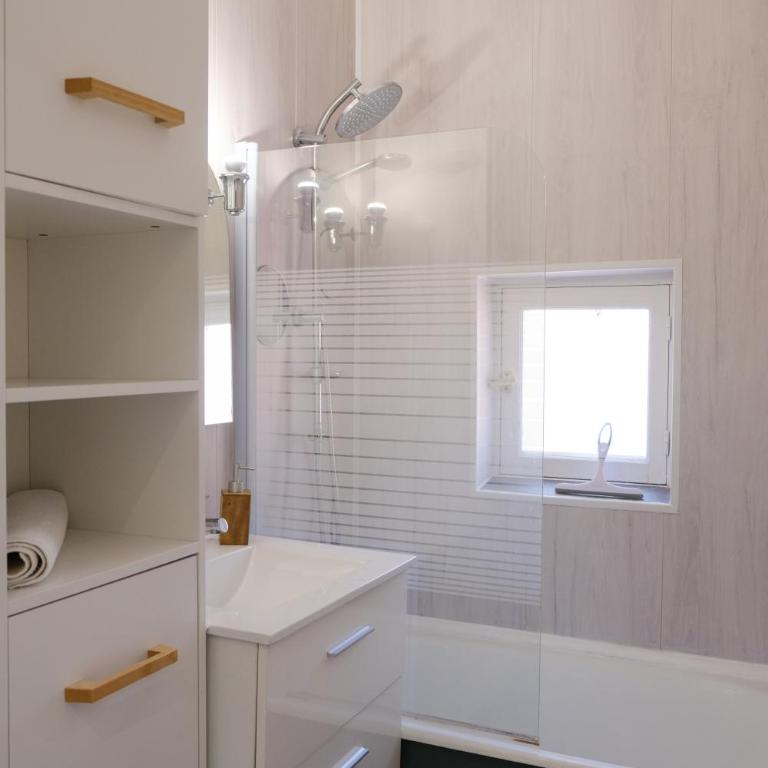 Duplex avec Vue sur le port de plaisance - Appartement 2 Chambres avec Vue sur le Port - 10