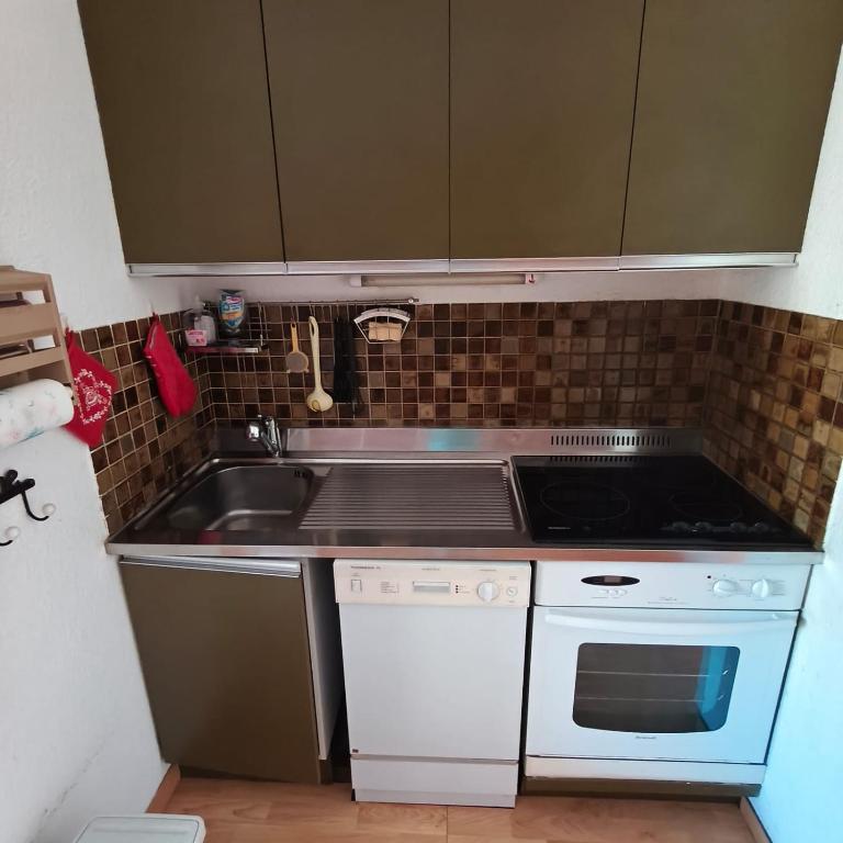Appart 3 chambres avec balcon Résidence de lUbaye Le Sauze - Apartment - 8
