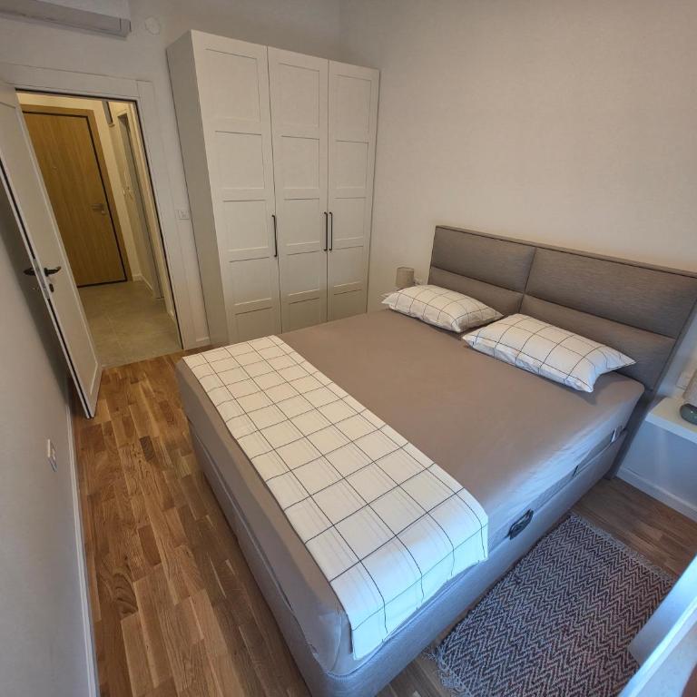 Residence 1538 - One-Bedroom Apartment - 11