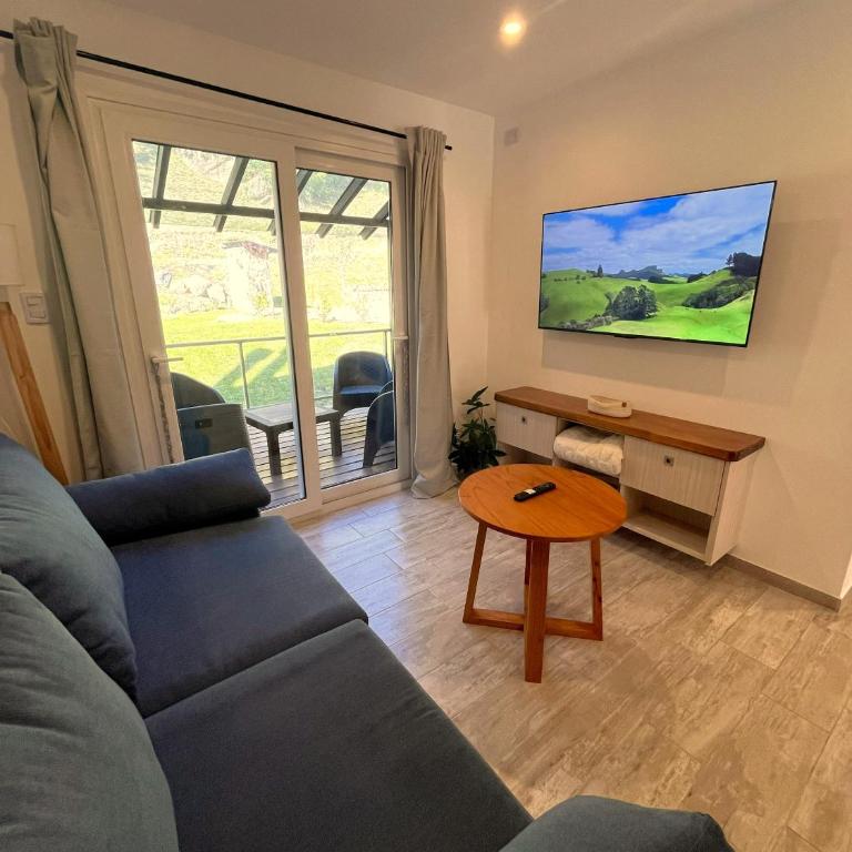 Deptos De la Cascada I Con la Mejor Vista de San Martín - Ayres del Bosque Alojamientos - Apartamento de 2 dormitorios con vistas a la montaña - 34