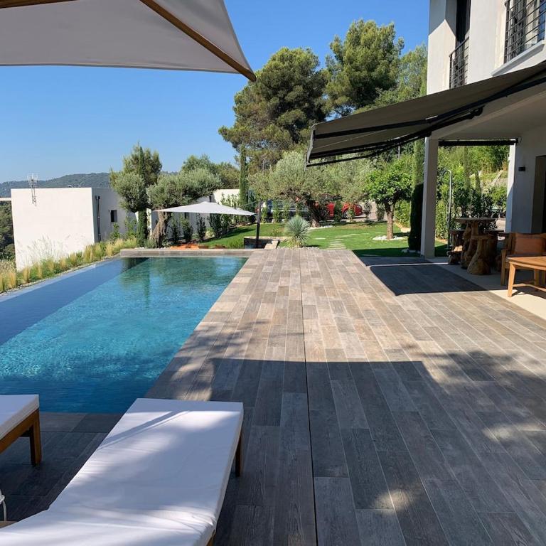 Californian Villa Nice 4 bedrooms - Villa - 4