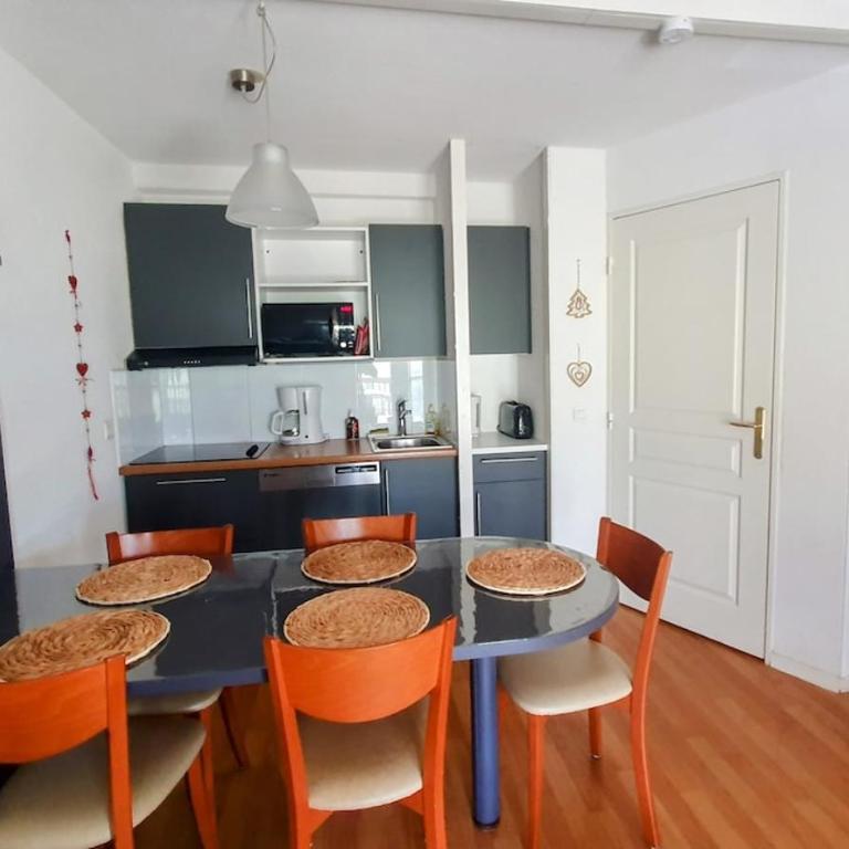 Cosy Duplex 7 people - Appartement 2 Chambres avec Vue sur la Montagne - 24