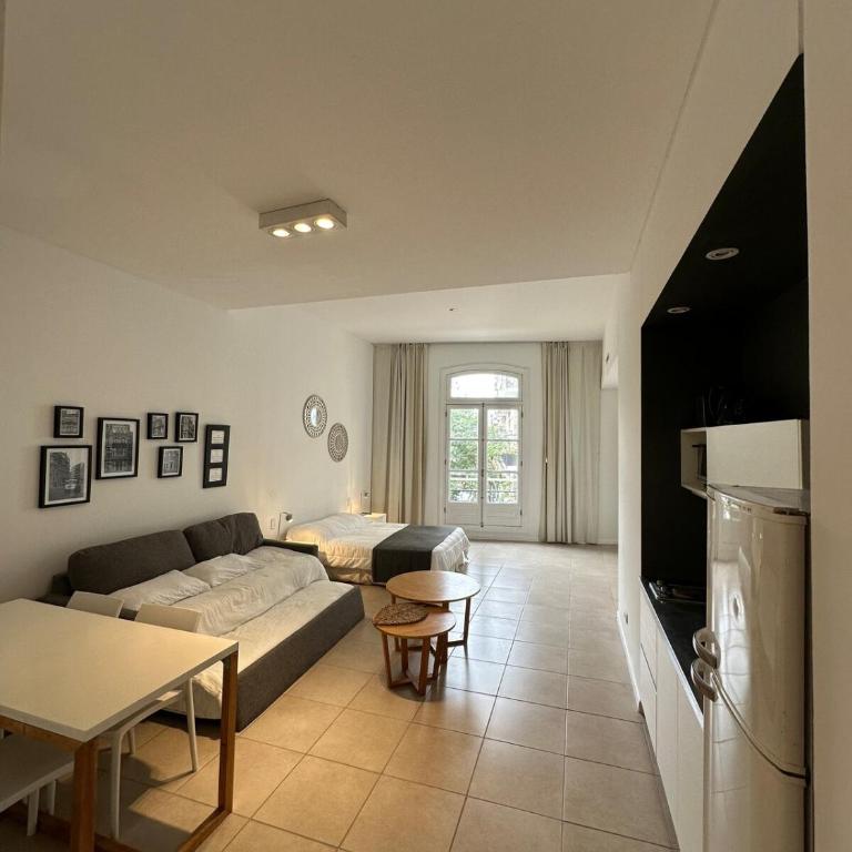 Minimalist Apartment Recoleta Amenities - One-Bedroom Apartment - 1