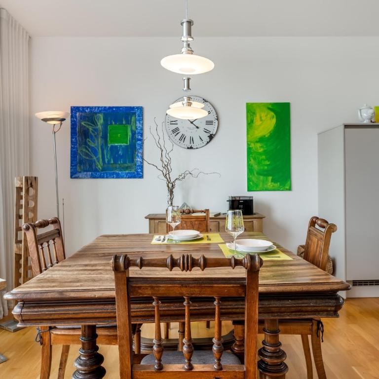 Ferienwohnung Urlaubsglück- lichtdurchflutete Wohnung mit Balkon und Seesicht - Appartamento con Vista Lago - 4