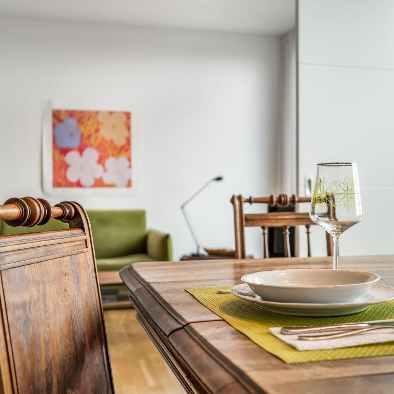 Ferienwohnung Urlaubsglück- lichtdurchflutete Wohnung mit Balkon und Seesicht - Appartamento con Vista Lago - 13