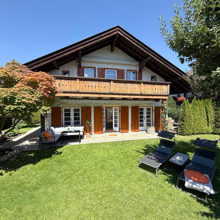 Haisl - Bergblick Ferienhaus in Partenkirchen mit eigenem Garten - NEU! Mai '26 - Ferienhaus mit 3 Schlafzimmern - 2