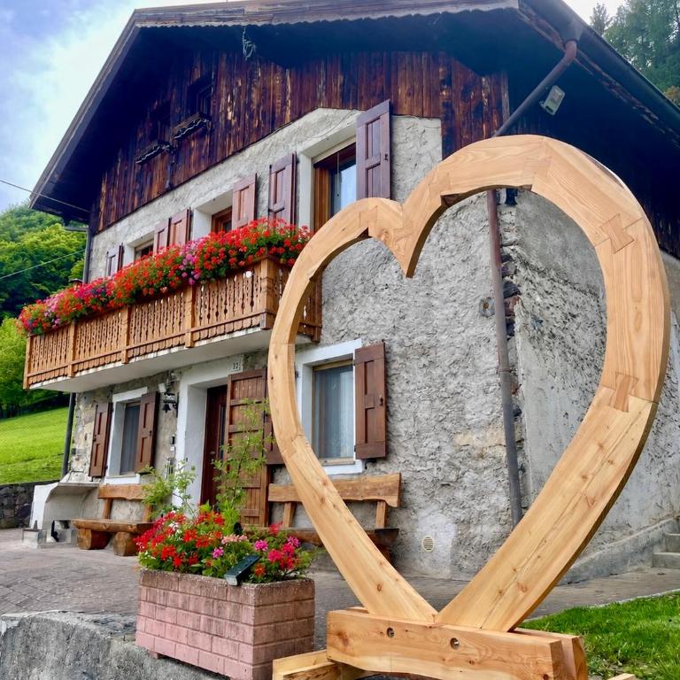 Panoramic Stay with Free Parking & Ski Slopes - Ferienhaus - 2