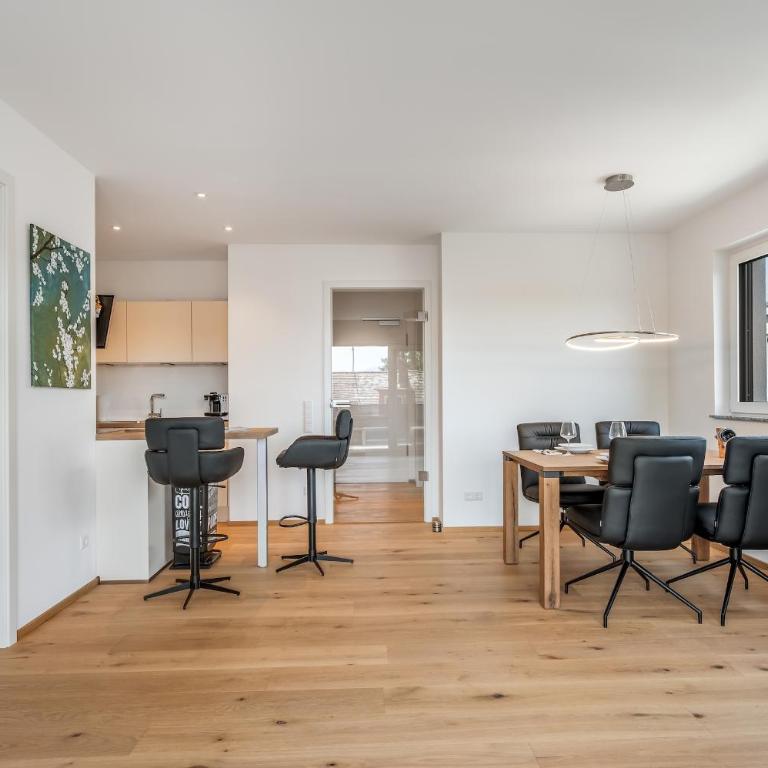 Ferienwohnung Berg und See - moderne Wohnung mit Rundblick am Bodensee genießen - Apartment with Lake View - 4