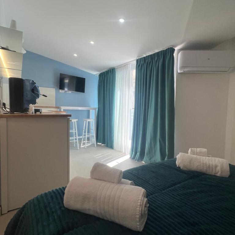 Casa mia MadamA - Deluxe Room - 3