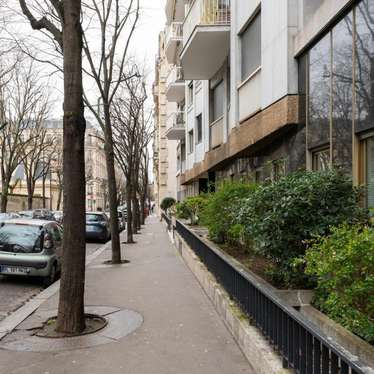 High-Rise Studio Flat w City viewsPorte Dauphine - Appartement - 21