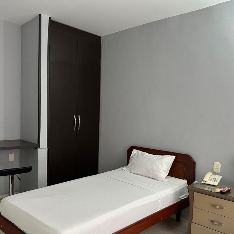 Hotel Roosevelt Plaza - Triple Room - 4