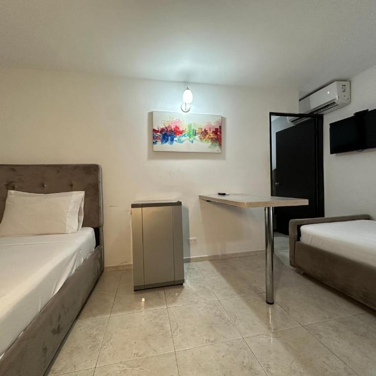 Hotel Roosevelt Plaza - Quadruple Room - 3