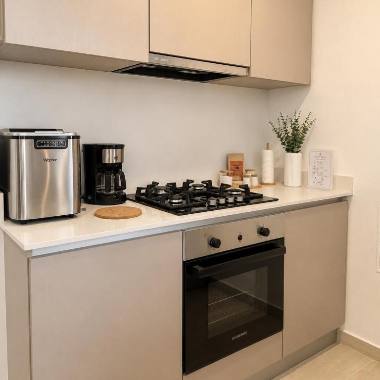 Apartamento moderno cerca de la playa - Hasta 6 huéspedes - Three-Bedroom Apartment - 17