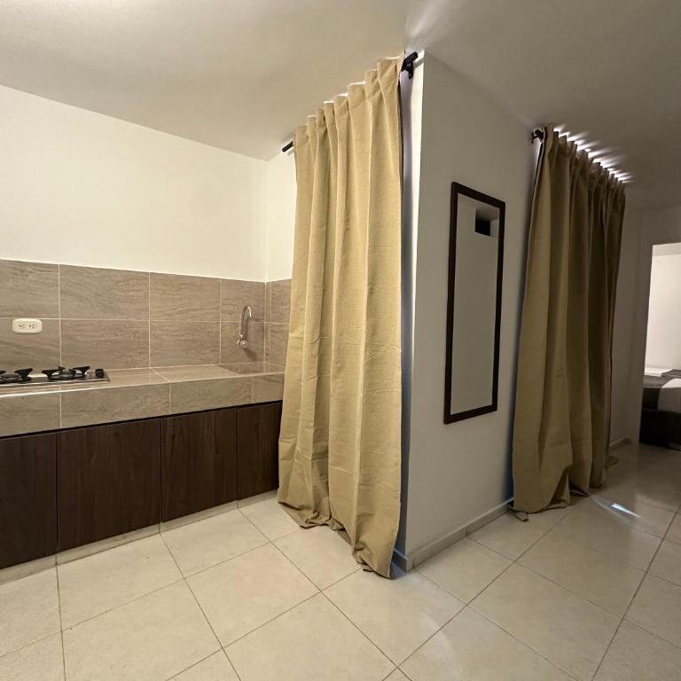 Hotel Roosevelt Plaza - Standard Twin Room - 1