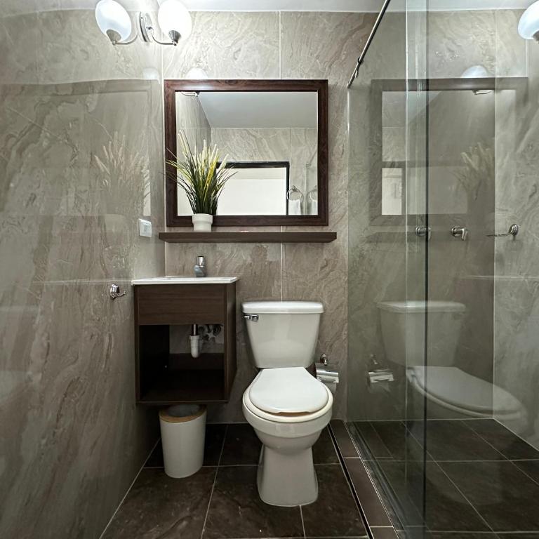 Hotel Roosevelt Plaza - Standard Twin Room - 4
