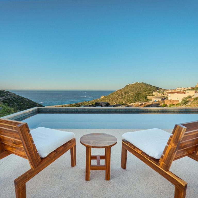 Saltwater Pool Private Villa with Ocean Views and Resort Access - Villa mit privatem Pool - 67