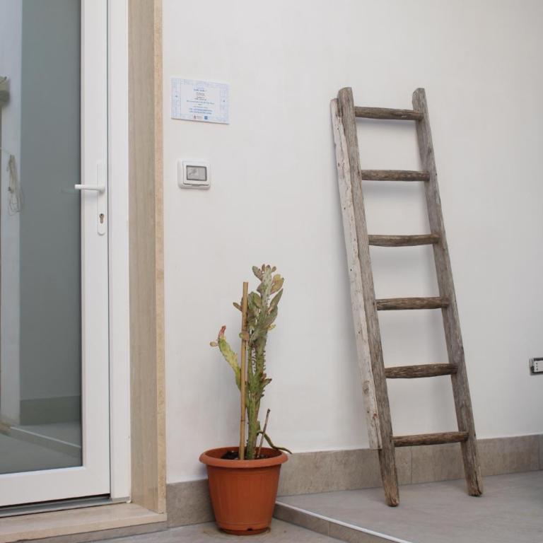 IsaBi suite - Appartamento con 1 Camera da Letto e con Giardino - 1