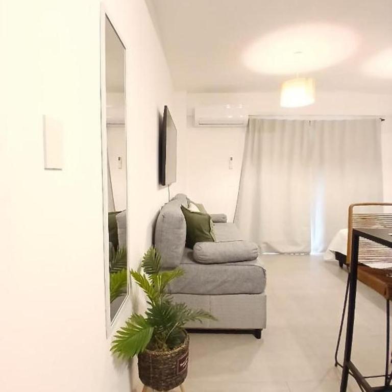 Vivienda Minimalista Ezeiza 305 - Apartamento de 1 dormitorio - 2