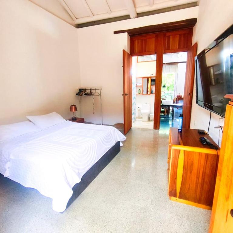 Bella casa, entornos naturales cerca al pueblo - Casa de 3 dormitorios - 2