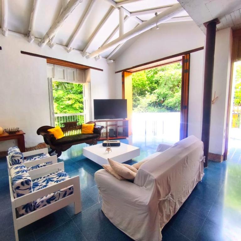 Bella casa, entornos naturales cerca al pueblo - Casa de 3 dormitorios - 3