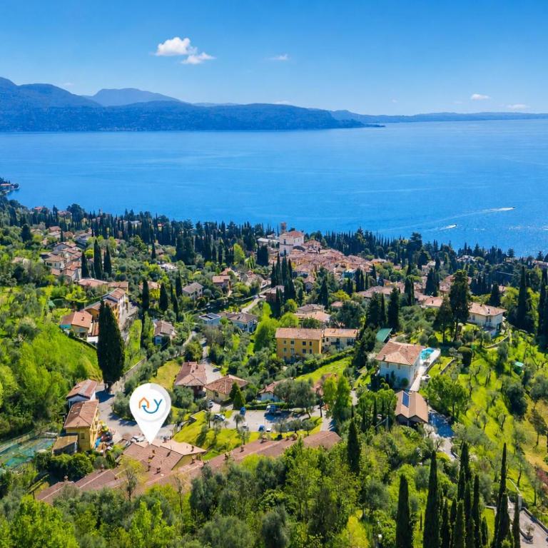 Alice Suite Terrace, lake view & Park - Happy Rentals - Appartamento con Balcone - 2