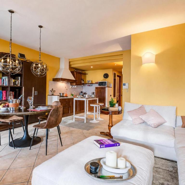 Alice Suite Terrace, lake view & Park - Happy Rentals - Appartamento con Balcone - 4