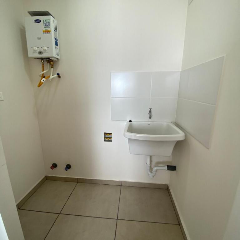 Mini Departamento Plaza San Miguel Catolica - Two-Bedroom Apartment - 56